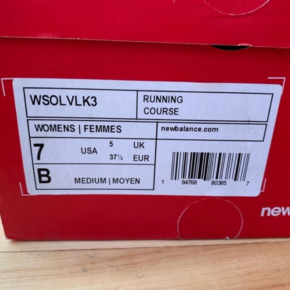 New Balance Women’s Running Shoes - Brand new in Box! - Picture 2 of 6